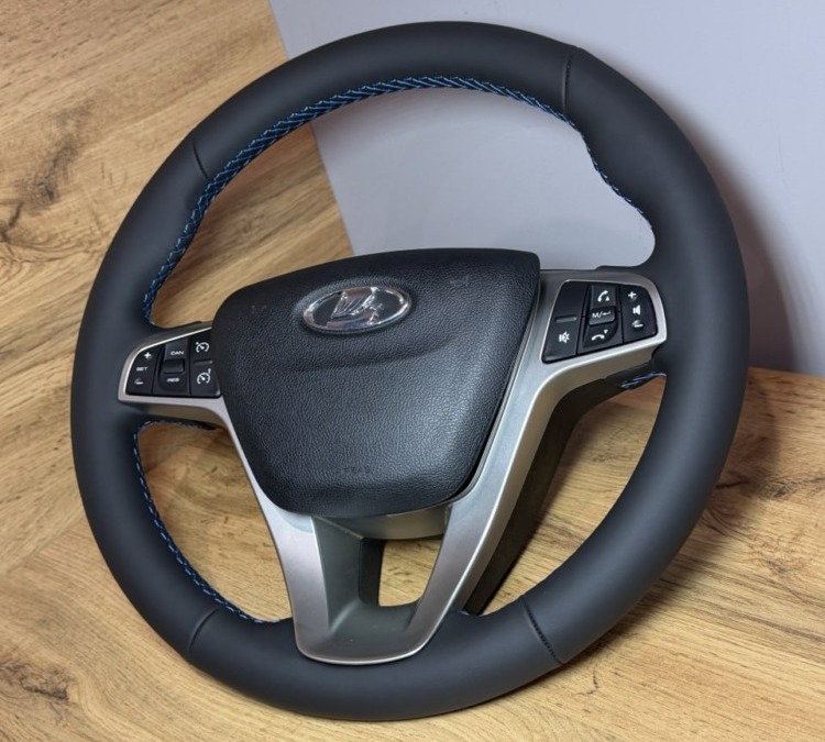 Перетяжка полиуретанового руля Lada Vesta в натуральную кожу