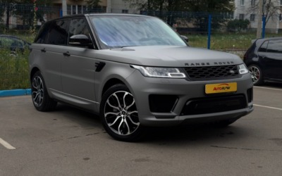 В продажу поступает Range Rover Sport 2020 г. — 7 590 000 рублей.