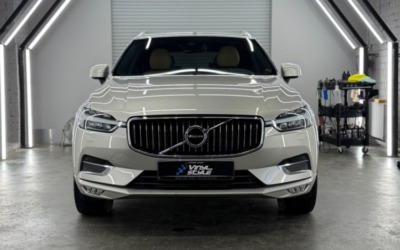 Volvo XC60 — полировка кузова автомобиля