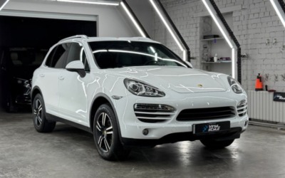 Porsche Cayenne — чистка и полировка кузова, керамика