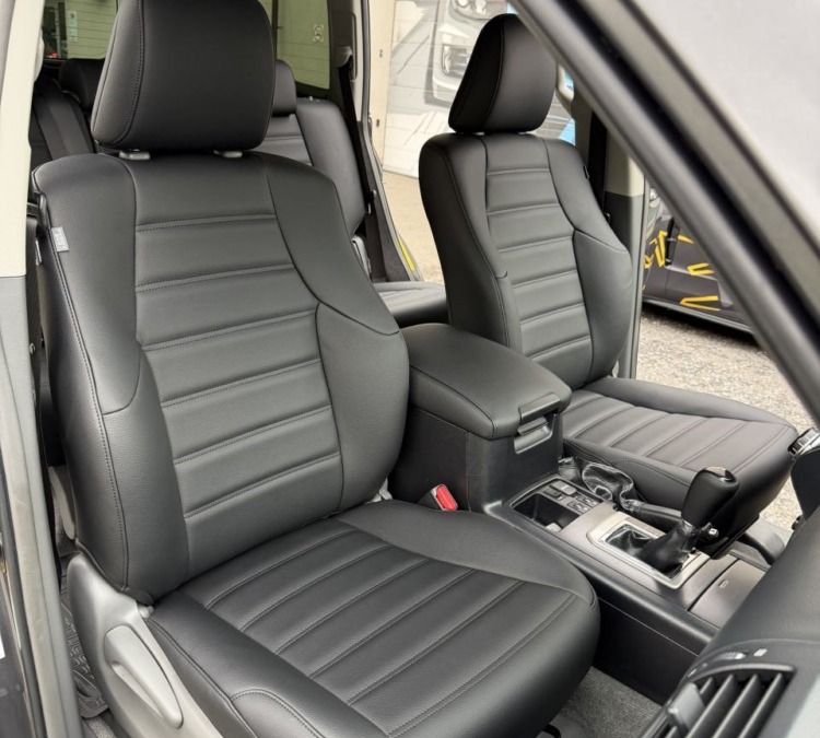 Перетяжка салона Toyota Land Cruiser Prado