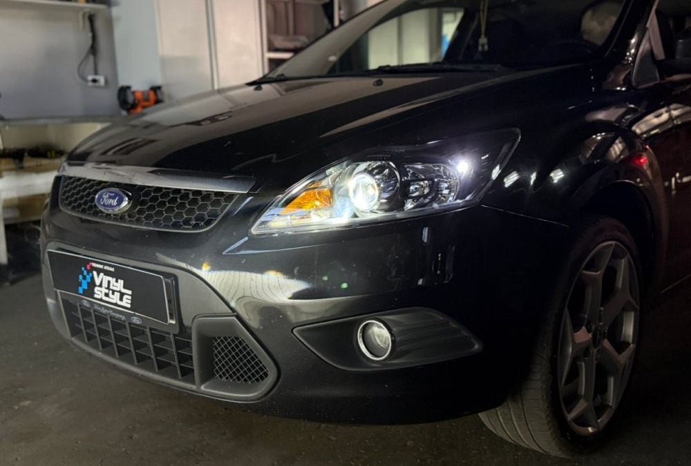 Ford Focus 2008 года — установка  bi-led модулей GTR G5 Max
