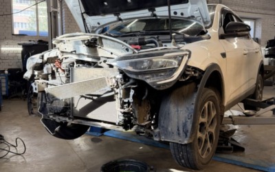 Renault Arkana — замена радиатора кондиционера и мойка основного радиатора