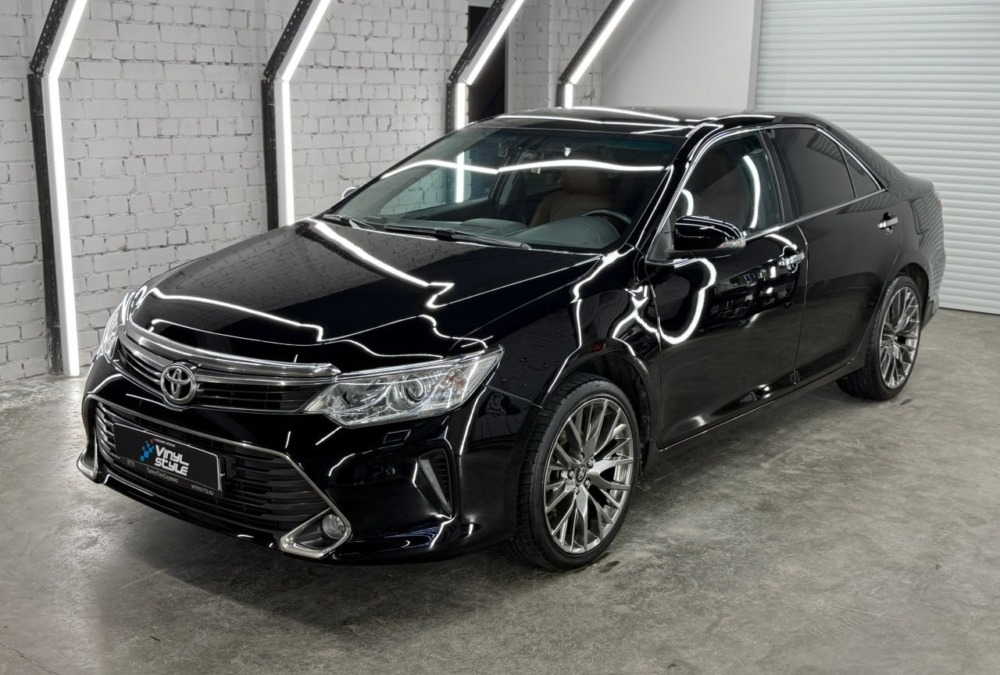 Toyota Camry — покраска бампера и капота, шумоизоляция, полировка и нанесение керамики