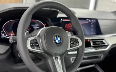 BMW X5 — перетяжка руля и химчистка сидений