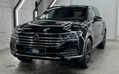 Volkswagen Touareg — полировка кузова автомобиля