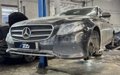 Mercedes-Benz E-Class — жалоба «хруст» при поворотах, замена левого привода и подвесного подшипника