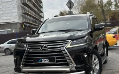 Lexus LX 570 — полировка кузова и керамика, химчистка салона, перетяжка руля, ремонт и реставрация сидений авто