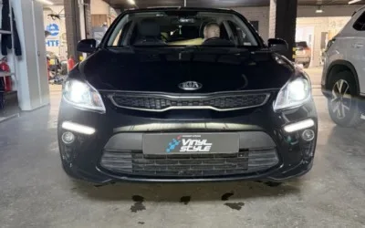 Kia Rio — установка двухчиповых би-лед модулей GTR G5 Max