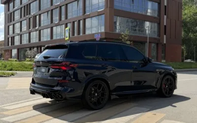 Детейлинг мойка BMW X5: трехфазный комплекс и уход за кожей.