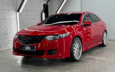 Honda Accord — полировка кузова и керамика, химчистка, перетяжка потолка и руля