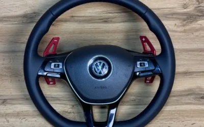 Перешив руля автомобиля Volkswagen Tiguan с восстановлением работы обогрева, пошив ковров