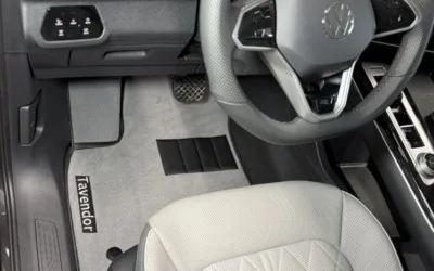 Пошив индивидуальных ковров в салон автомобиля Volkswagen Tavendor